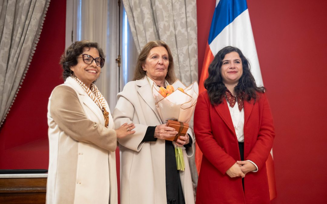Ministerio de Minería lanza concurso en honor a Karen Poniachik