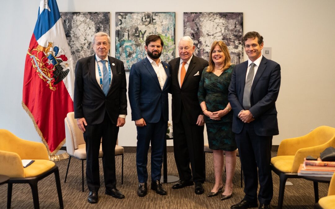 Presidente Boric se reúne con CEO de Freeport en APEC y analizan el Proyecto de Expansión de Minera El Abra