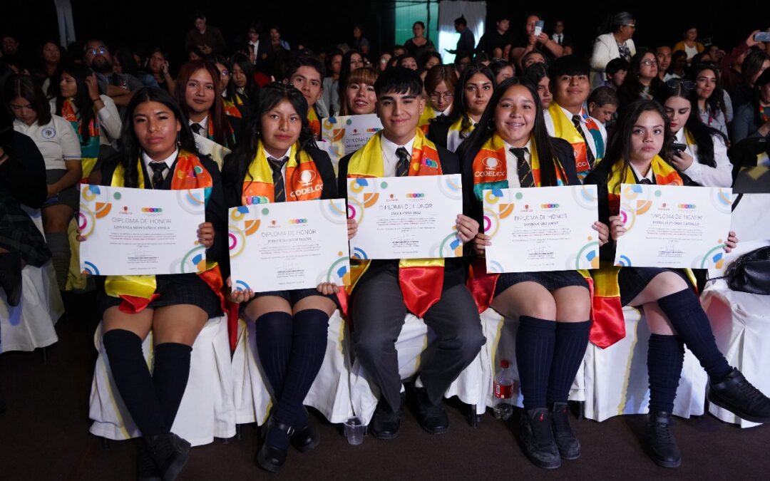 120 jóvenes de Antofagasta se certifican como futuros líderes de la minería