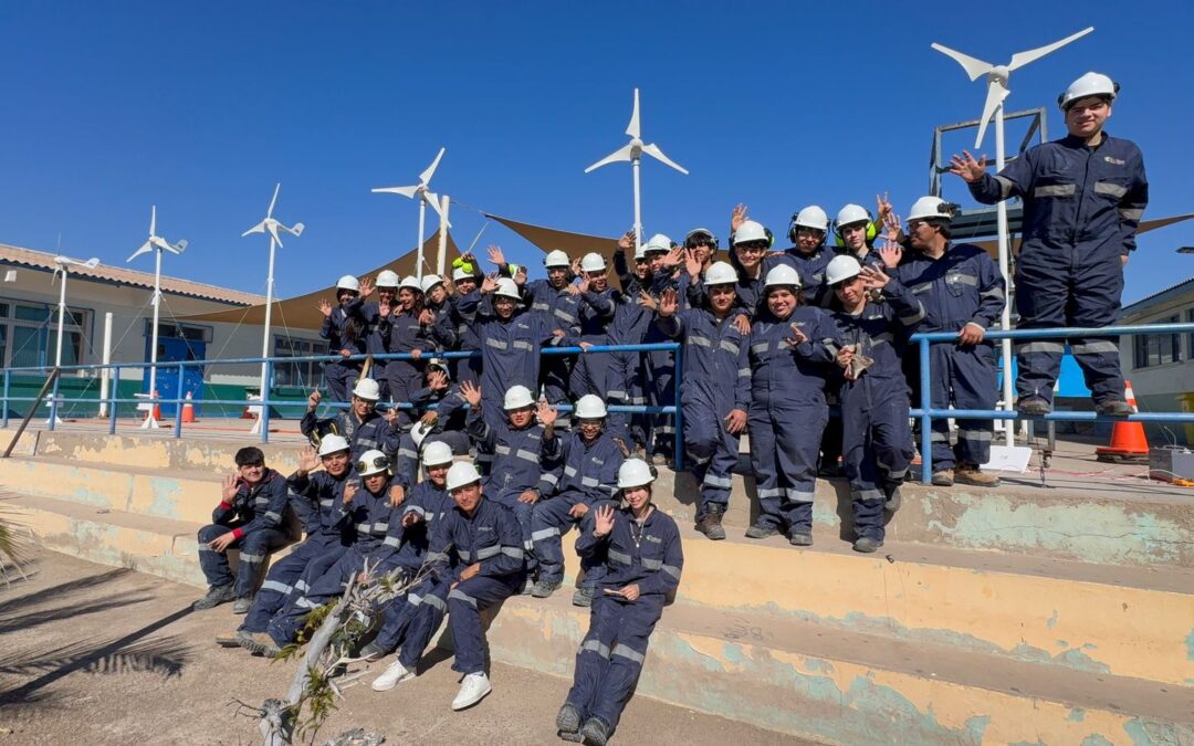 Colbún y CEDUC UCN lanzan segunda versión de programa técnico en energías renovables en Taltal