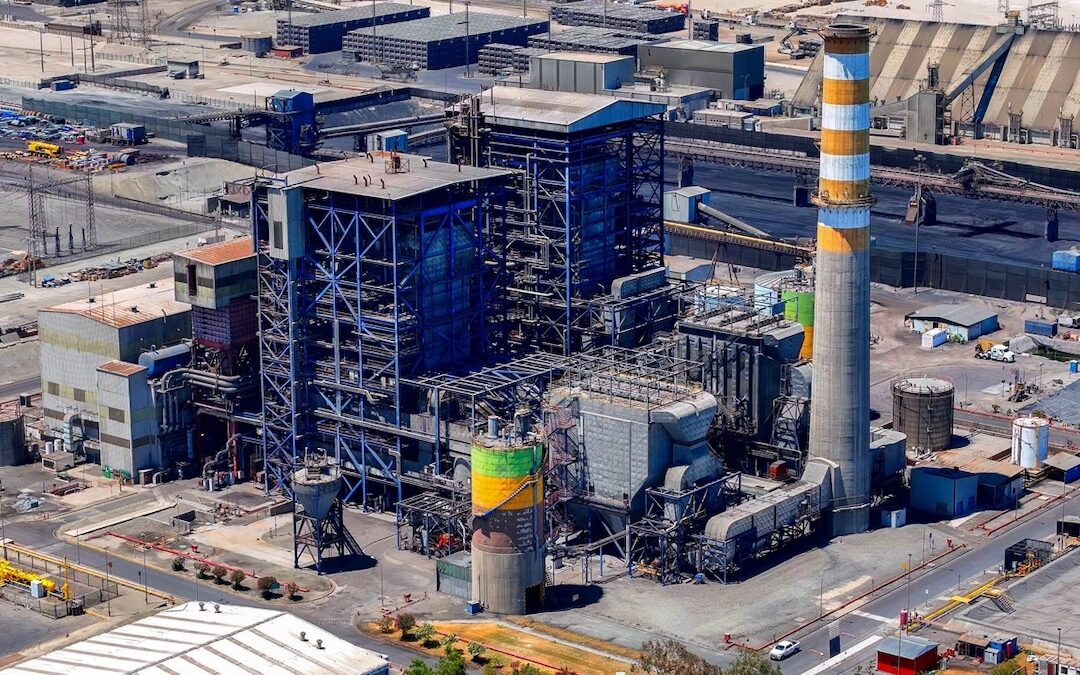 ENGIE acelera su salida del carbón en Chile con cierre de unidades y reconversión a gas