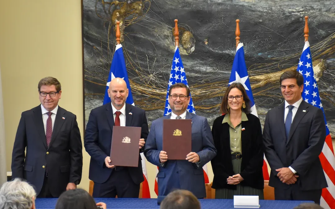 Chile y Estados Unidos firman acuerdo para fortalecer la cadena de valor de minerales críticos