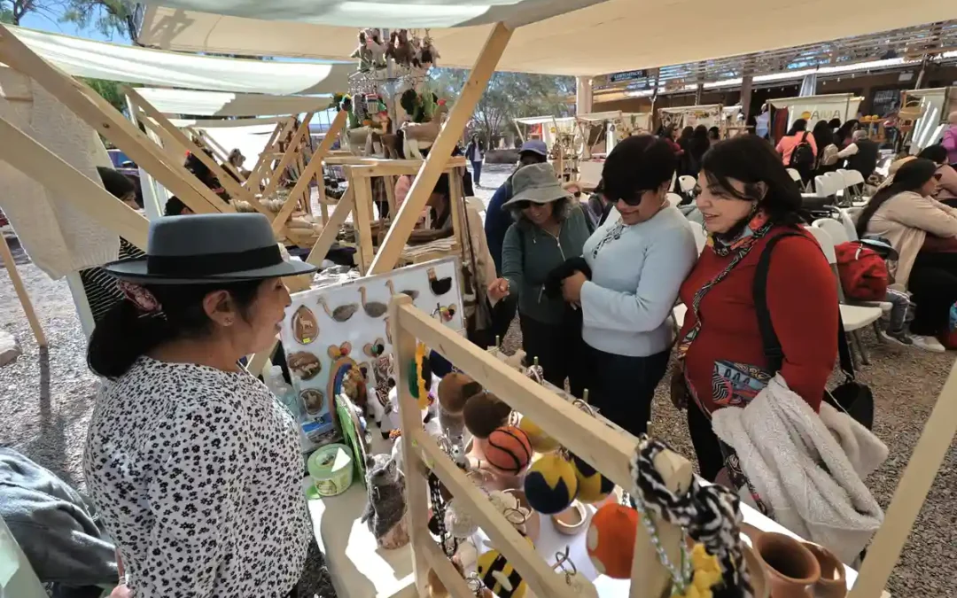 Mujeres atacameñas fortalecen sus negocios y rescatan su cultura